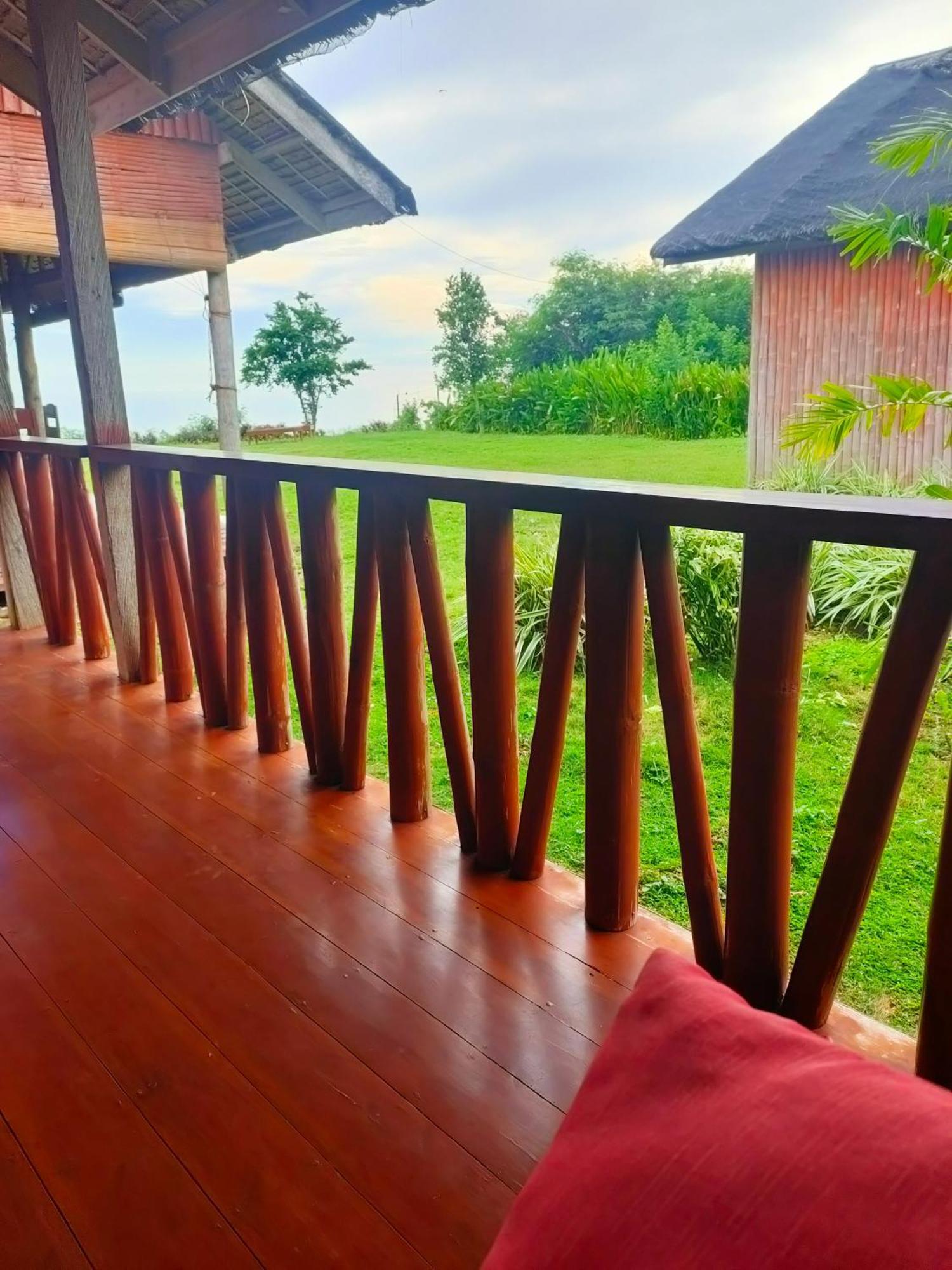 Winyanz Tambayan Tourist Inn ซีคีฮอร์ ภายนอก รูปภาพ